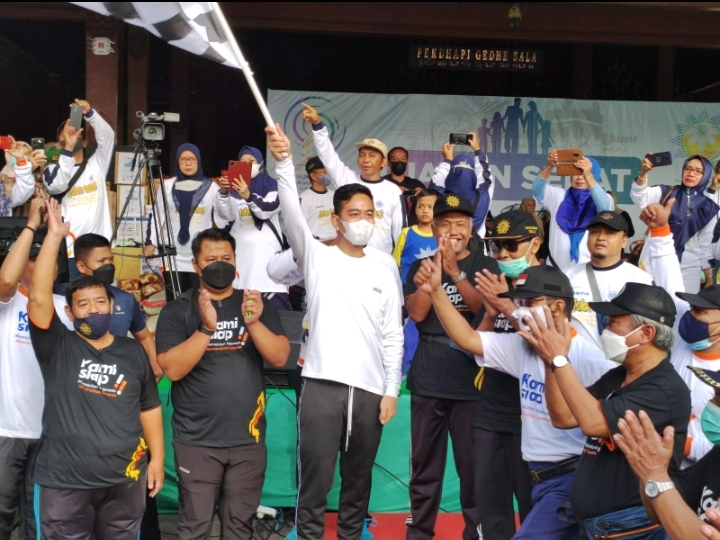11 Ribu Lebih Warga Muhammadiyah Semarakkan Jalan Sehat Syiar Muktamar di Solo